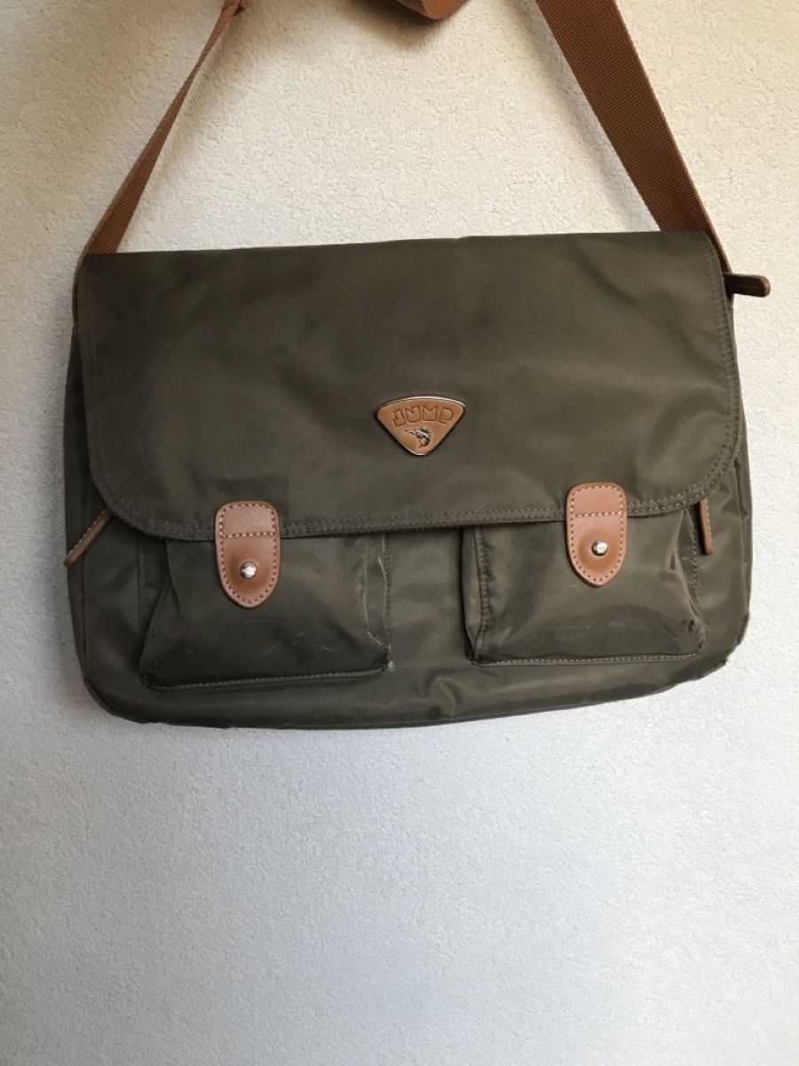 Autres vêtements & accessoires: Sac bandoulière Jump kaki – D'occasion à Grimisuat par eliseba88