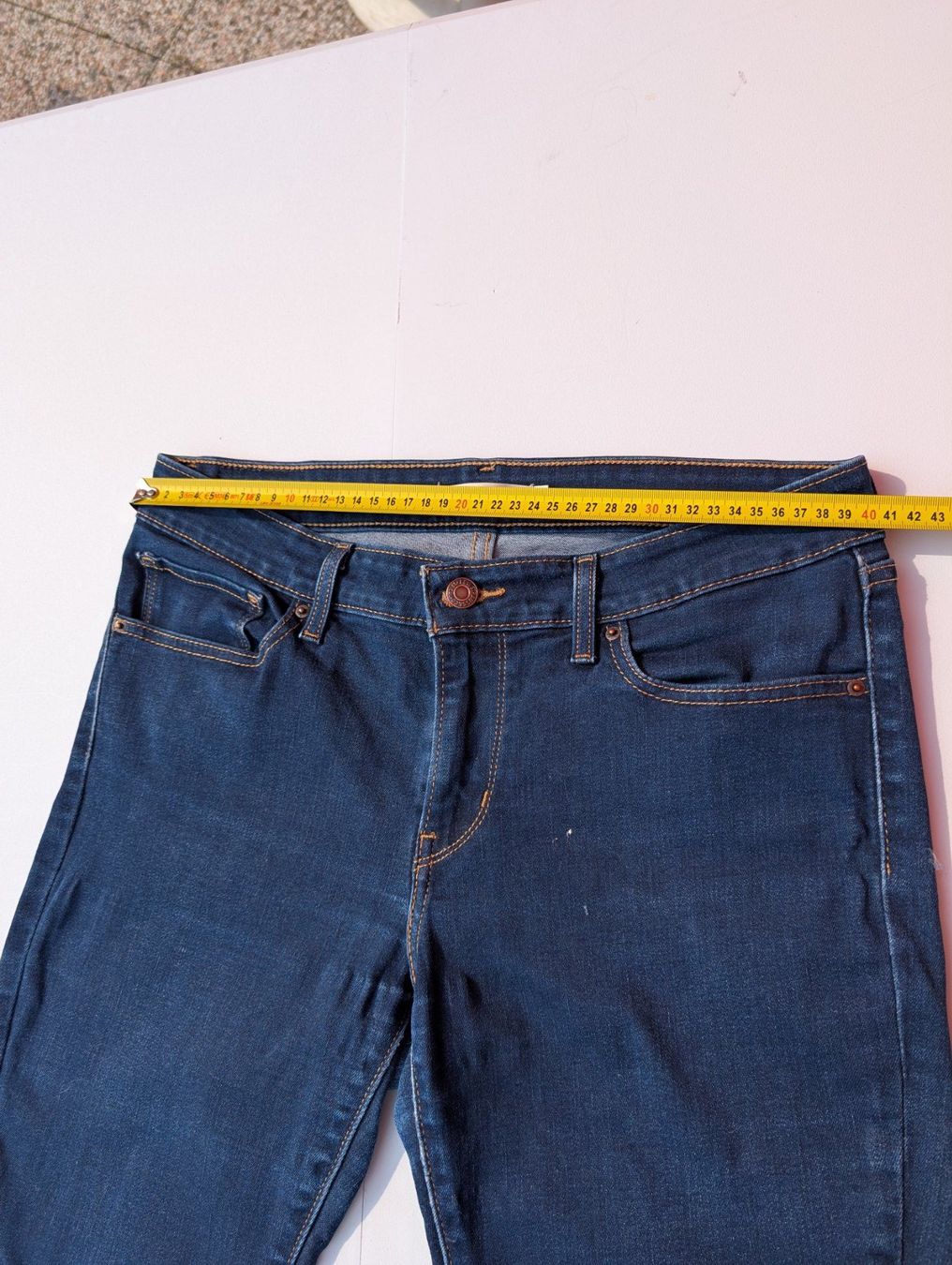 Levi's Jeans: Levi's Damen Jeans, Grösse 31, Dunkelblau, Elastan – Gebraucht aus Cugnasco von tizianaq 1