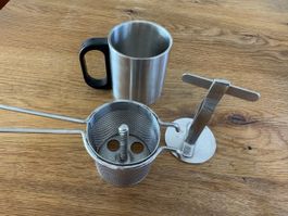 Edelstahl Becher mit Sieb / Presse für Tee/Kaffee