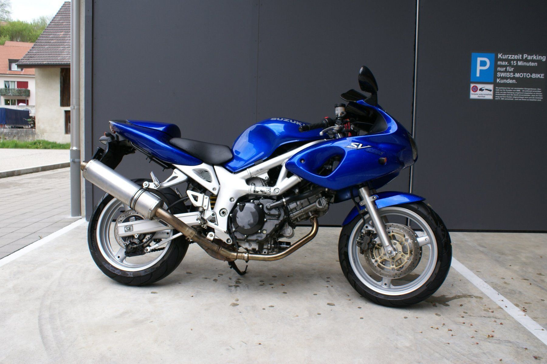 Suzuki Strada: Suzuki SV 650 - der Klassiker – Usato da Seewen SO venduto da Swiss-moto-bike 1