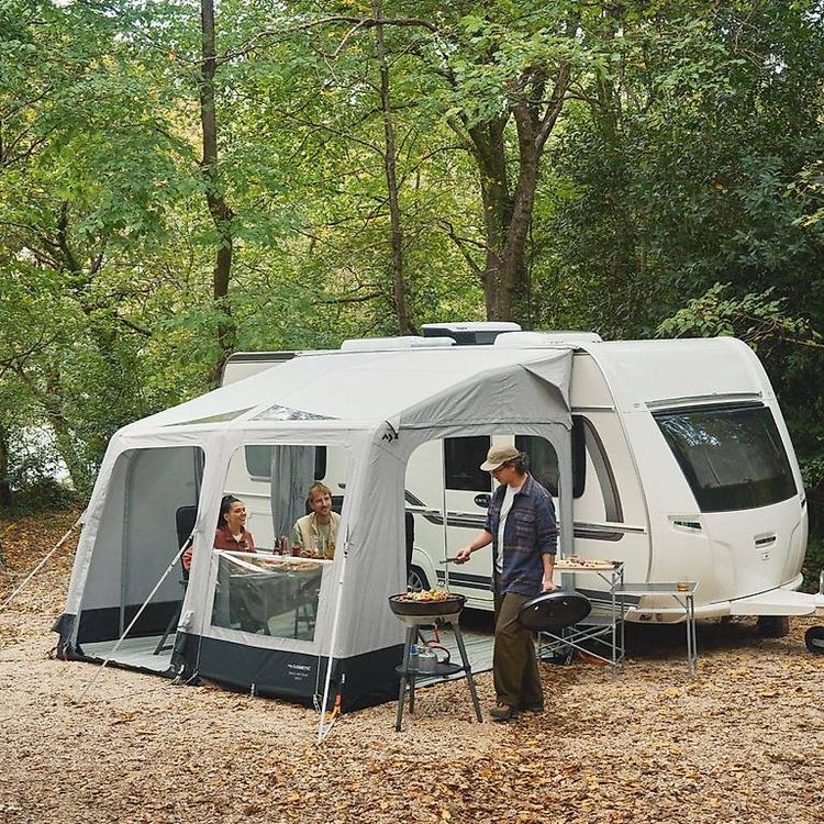 Vorzelte & Markisen: Dometic Rally AIR Tour 330 S (2025) neu und originalverpackt – Gebraucht aus Mastrils von Hozzy_01 1