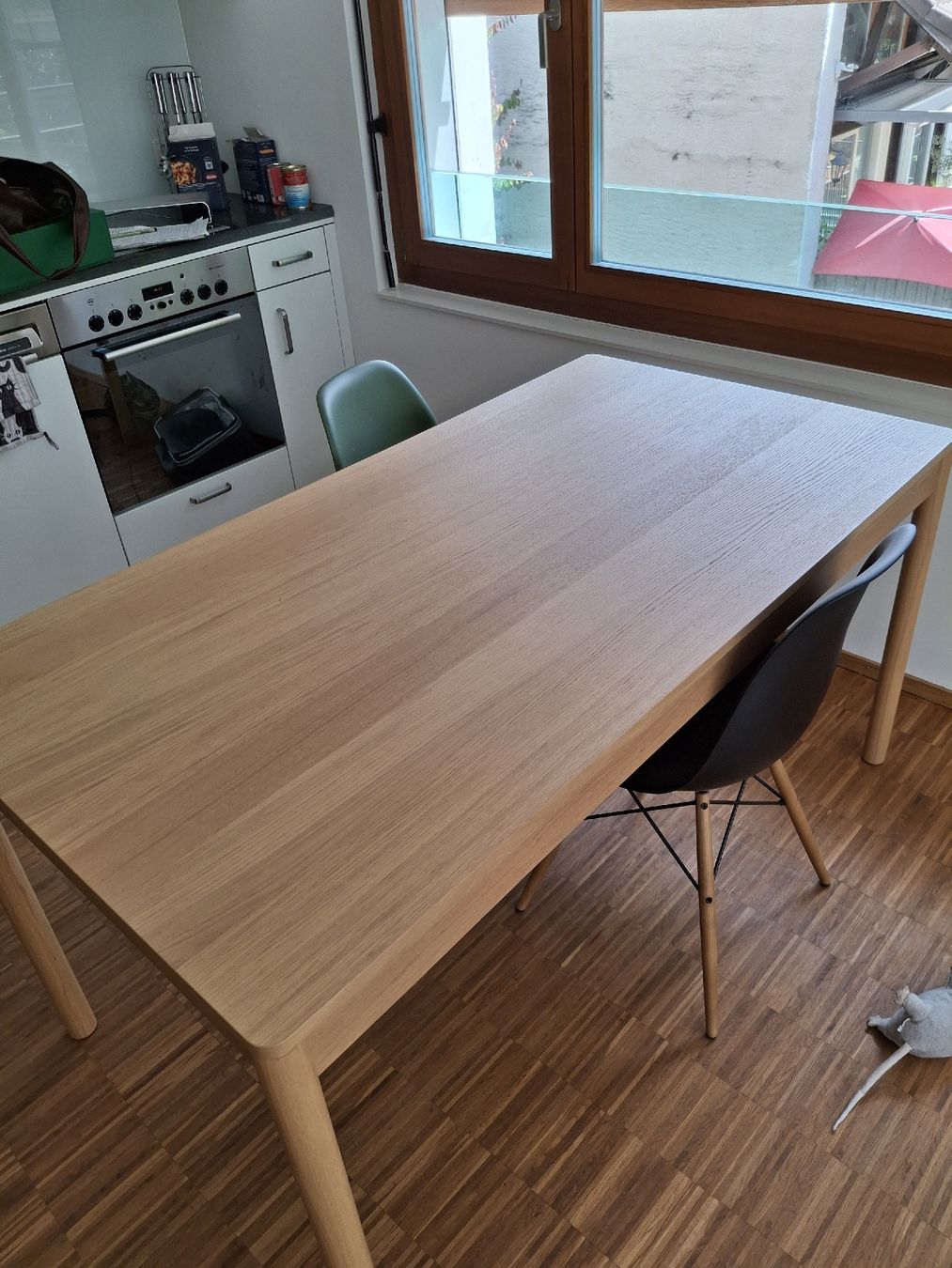 Tables: Tisch, Eichenfurnier – D'occasion à Basel par ele_9bm9 3