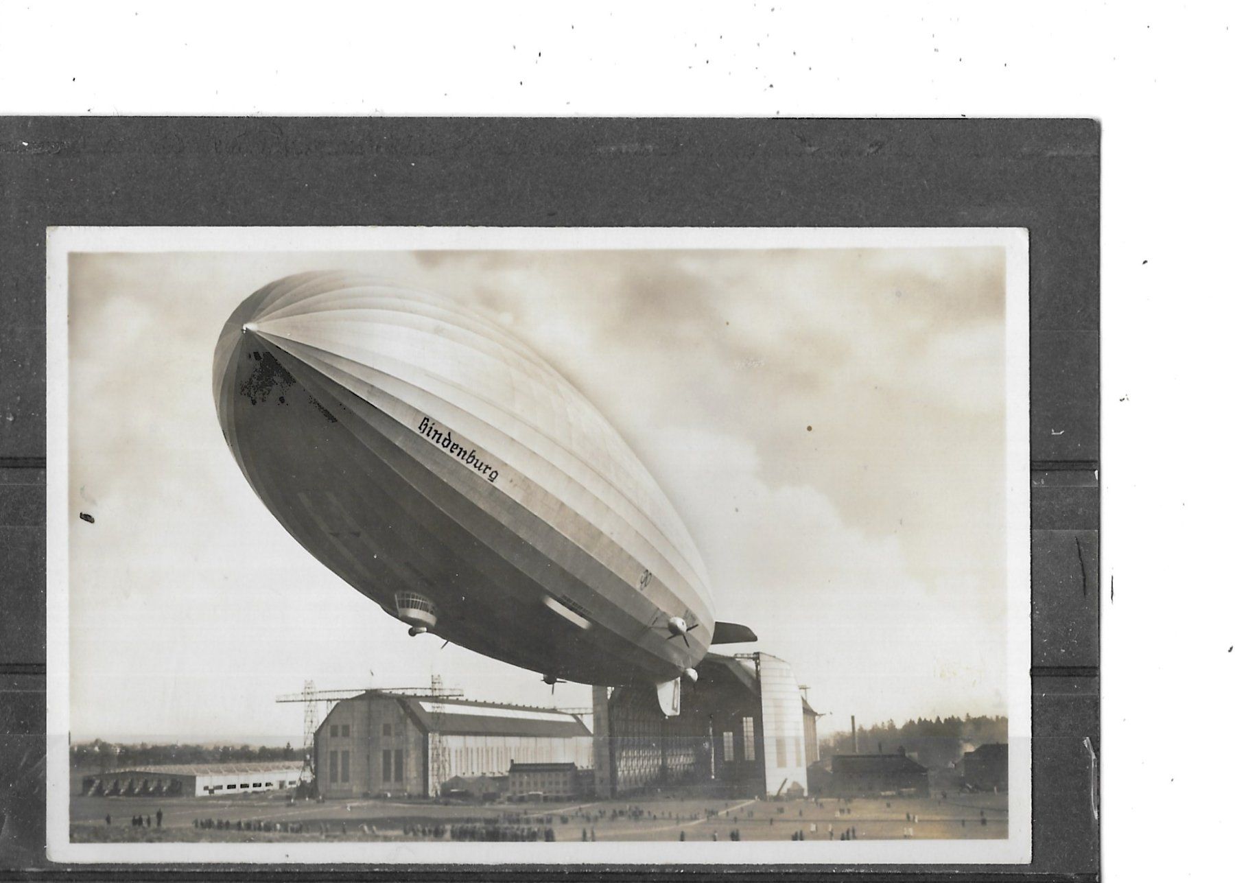 Cartoline postali: Zeppelin Aufstieg LZ129 "Hindenburg" – Usato da Schocherswil venduto da Wilare