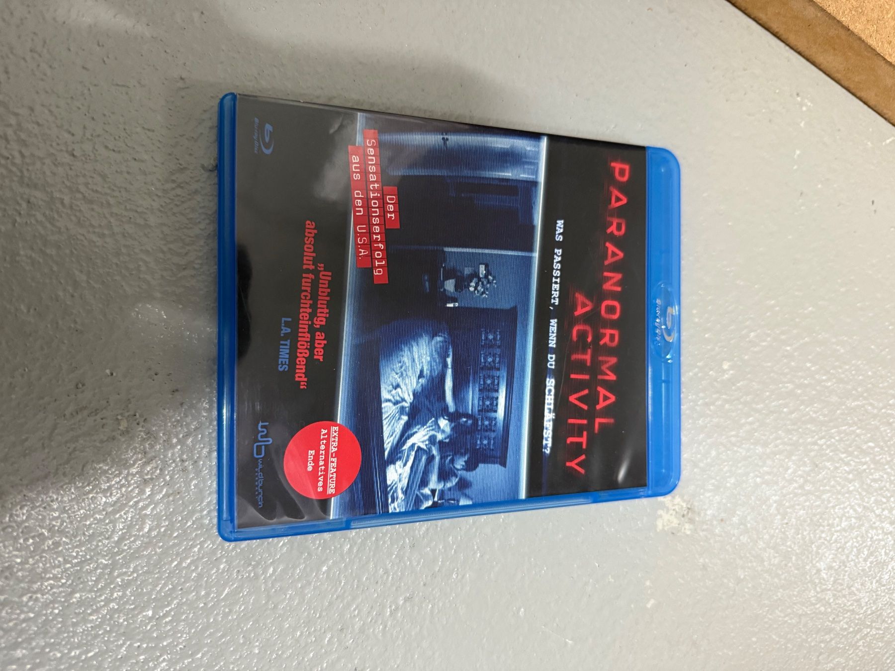 Tous les DVDs: paranormal Activity Bluray – D'occasion à Hinwil par Mbaumann1