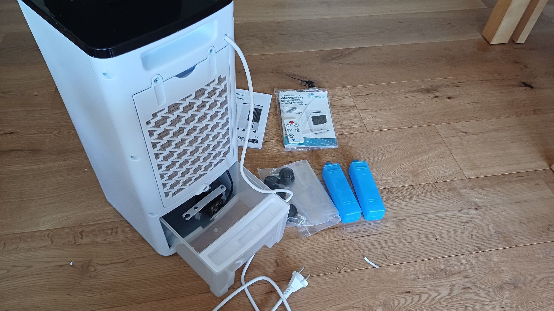 Klimageräte: Luftkühler Lifetime Air 80W – Neu (gemäss Beschreibung) aus Rheinfelden von  1