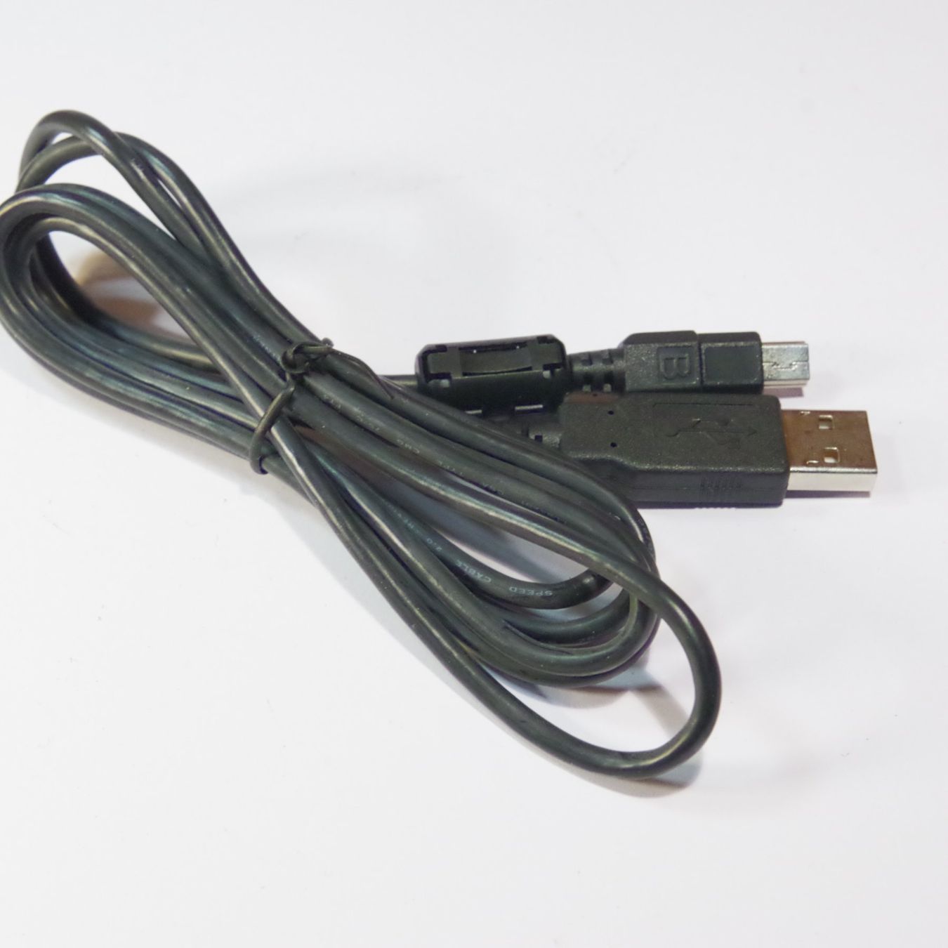 Cavi: USB Kabel für Kamera usw USB B Mini – Usato da Erlinsbach venduto da foto_5018