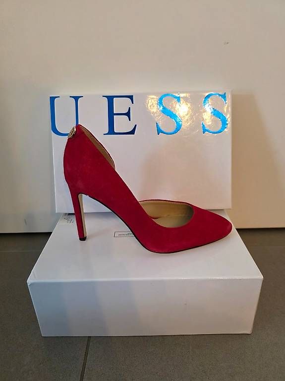 Guess Scarpe da donna: Guess High Heels  Grösse 37 – Nuovo (secondo la descrizione) da Frümsen venduto da mar_7jzg 1