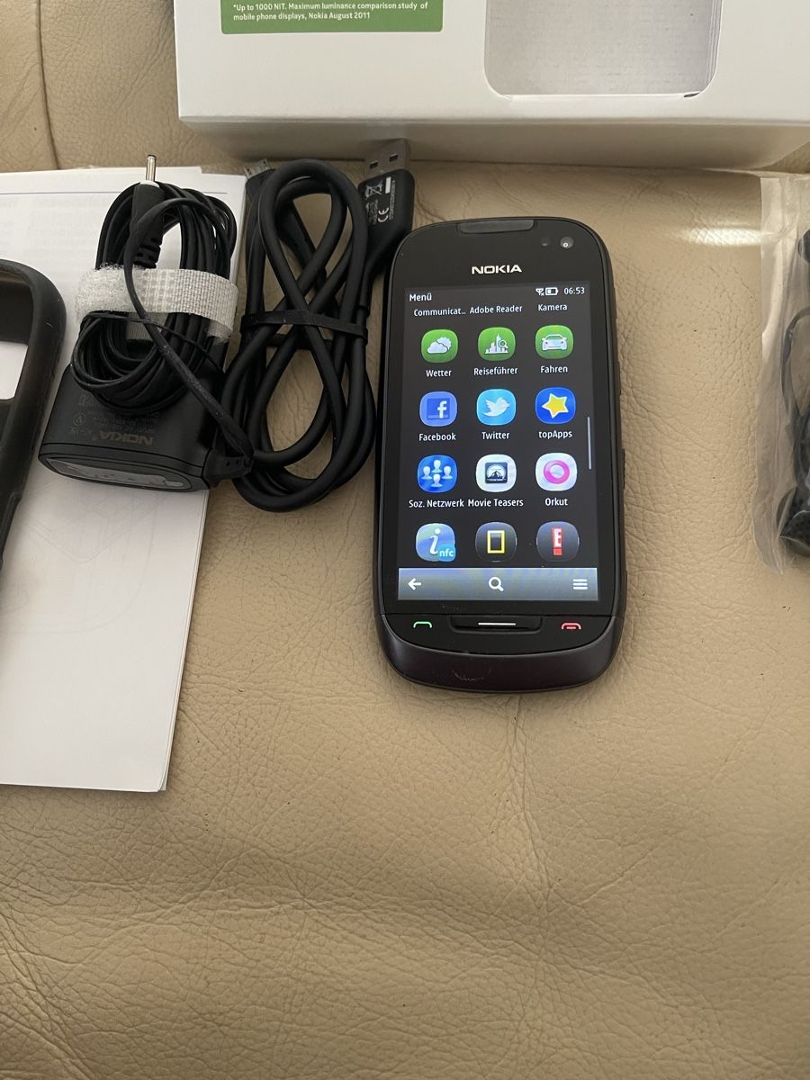 Nokia Handys / Smartphones: Nokia 701  OVP Top zustand – Gebraucht aus Regensdorf von mex5145 3