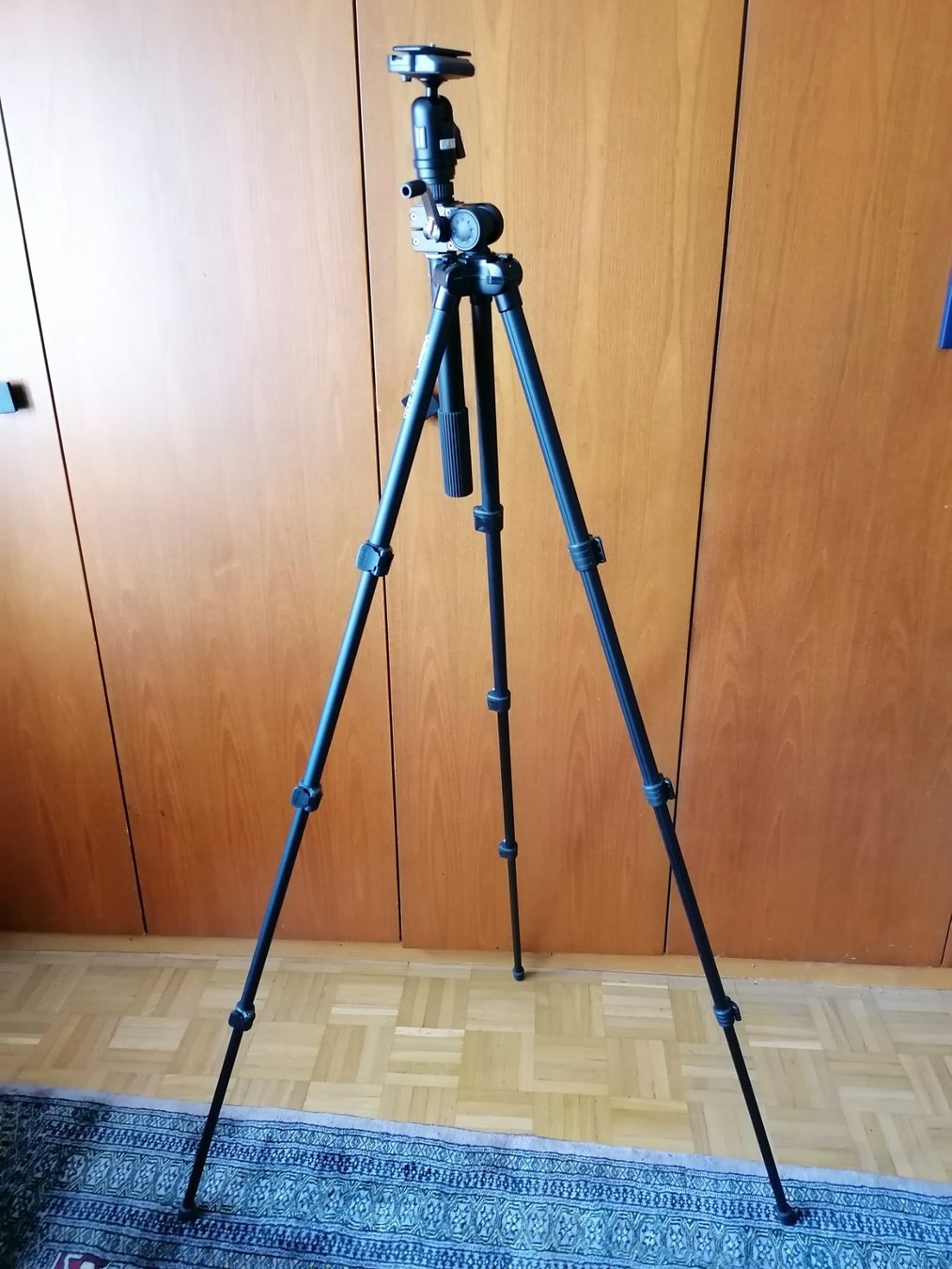 Treppiedi & Teste: Trépied velbon VS443D – Usato da Sion venduto da maxpassion 1