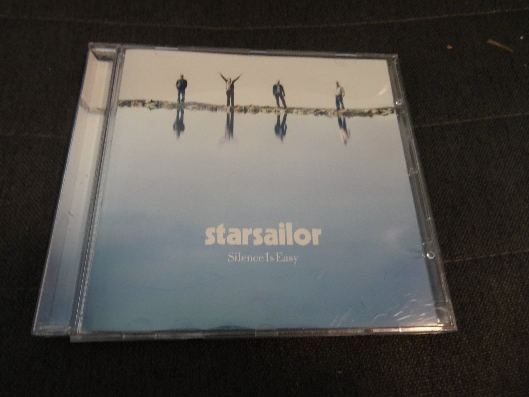 CD: Starsailor - Silence is Easy CD – Usato da Olten venduto da Disc-Ausverkauf