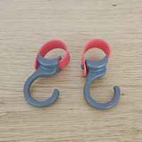 2 crochets pour poussette gris et rouge neuf