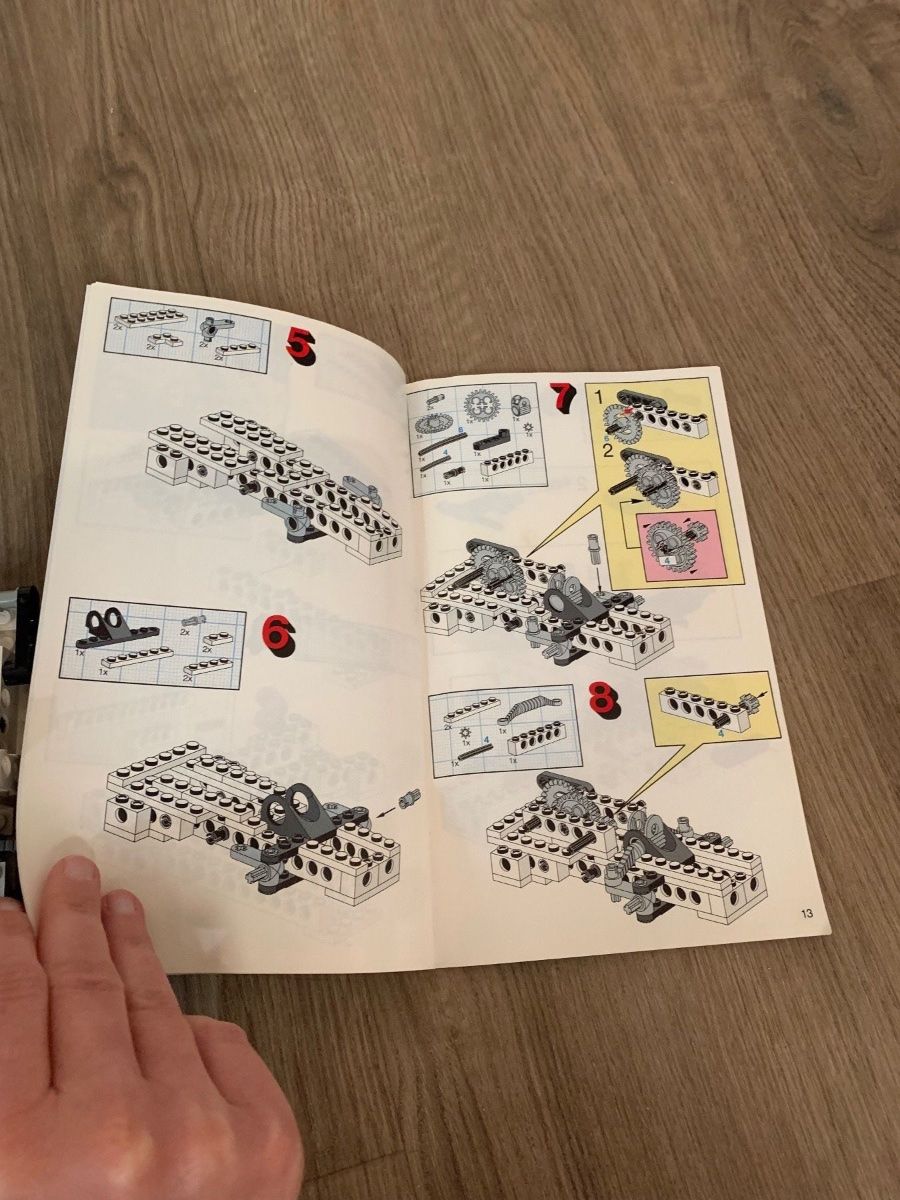 Lego Spielzeuge: Vintage Lego Technic 8022 mit Anleitung – Gebraucht aus Fislisbach von chili2006 4