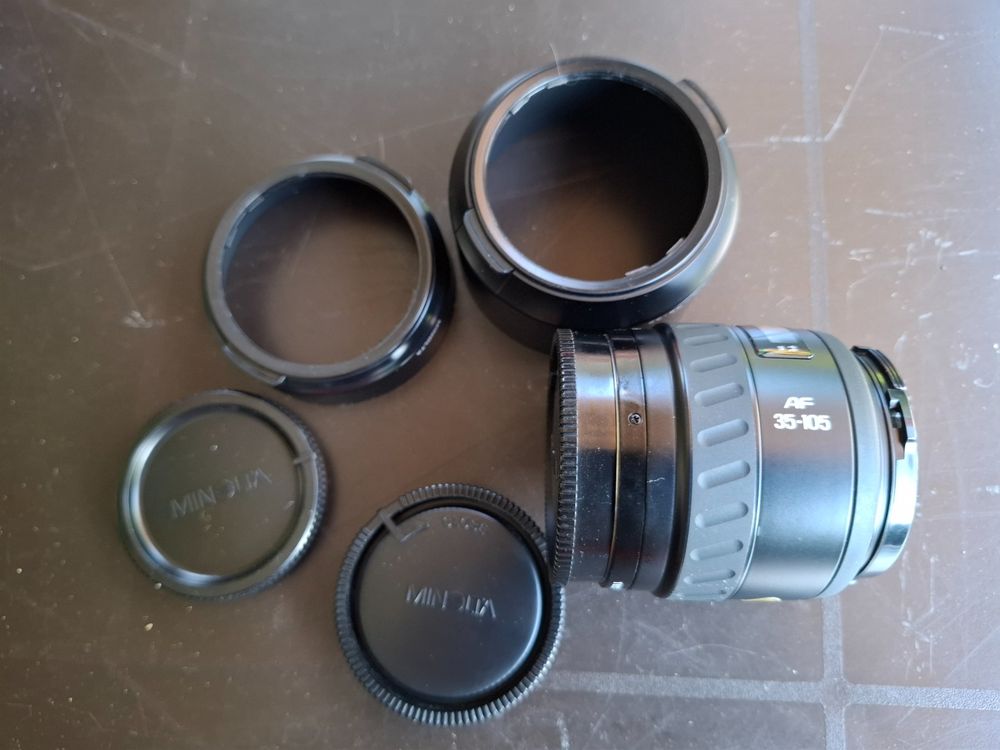 Minolta Fotocamera: Minolta Dynax 7000i Spiegelreflexkamera mit Objektiv/Blitz! – Usato da Frauenfeld venduto da Adagio 4