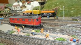 Märklin Lok RE 4/4 I rot 39421 mfx