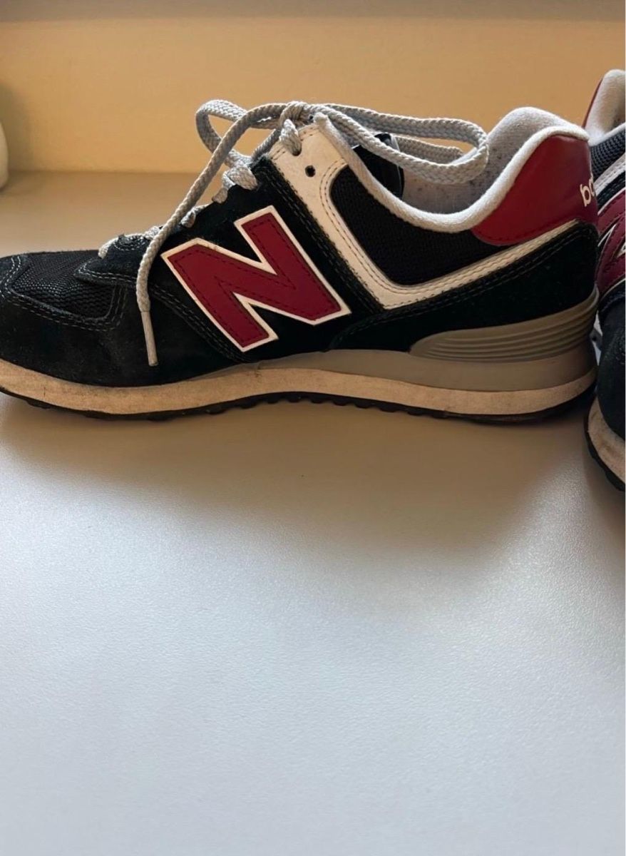 New Balance Chaussures hommes: New Balance Sneaker – D'occasion à Altdorf UR par Plenzito 1