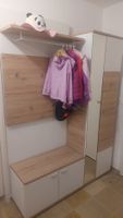 Garderobe Schrank