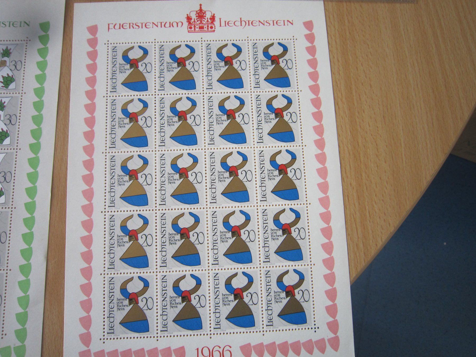 Tutti i francobolli: 1966 schöne Blöcke Lichtenstein Serie – Usato da Giubiasco venduto da sal_9j6w 1