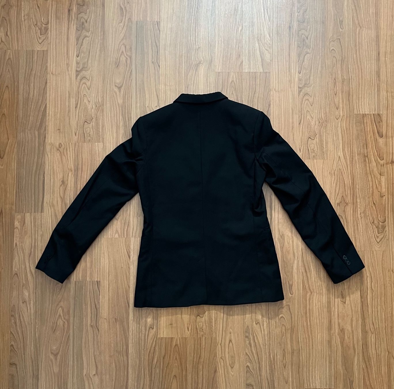 H&M Completi: Schwarzes Sakko/Jackett Grösse 170 – Usato da Samedan venduto da TintiFinti 1