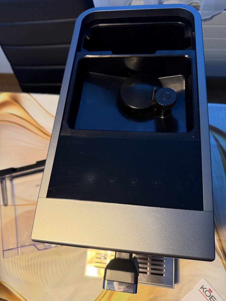 König Macchine per caffè & Macchine per espresso: Koenig Black Cube – Usato da Huttwil venduto da Userabcde 2