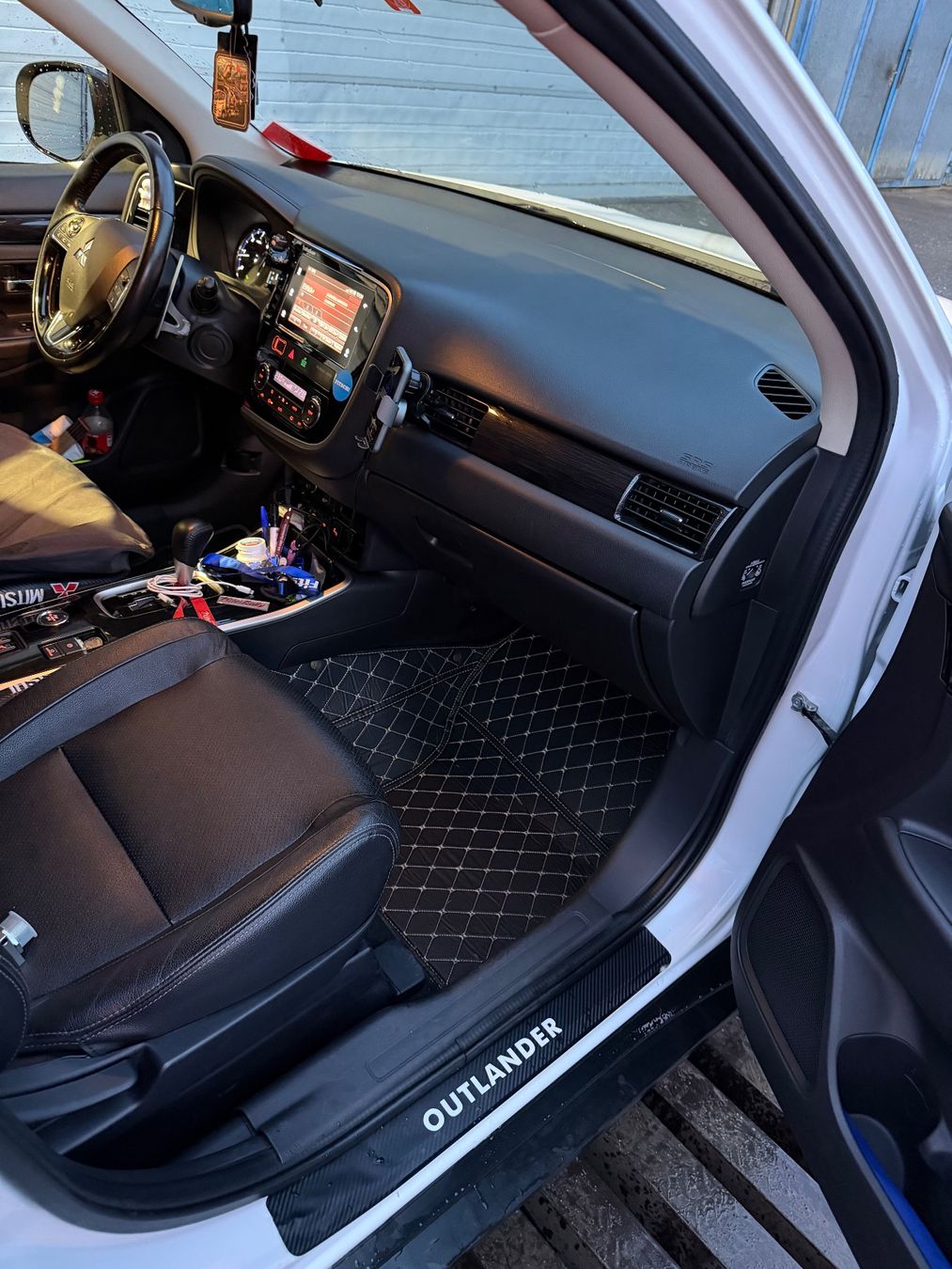 Mitsubishi Autos: Mitsubishi – D'occasion à Saas im Prättigau par Buecher1200 5
