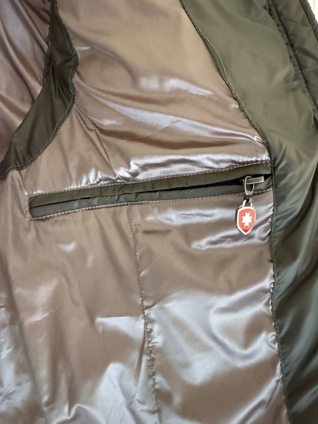 Gilet & Giacche senza maniche: Wellensteyn Damen Steppweste, Gr. M – Nuovo (secondo la descrizione) da Riehen venduto da Guefeli0 3