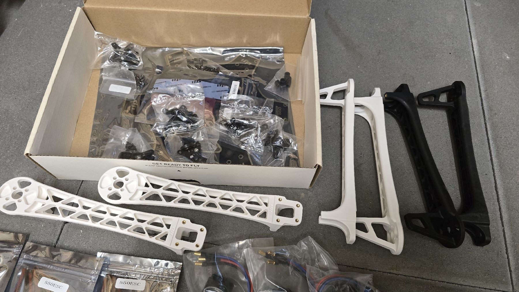 DJI Modellismo RC: DJI Flame Wheel F550 Multi-Rotor Air Frame Pro Kit - drone – Nuovo (secondo la descrizione) da Zürich venduto da hea_sxv7 6
