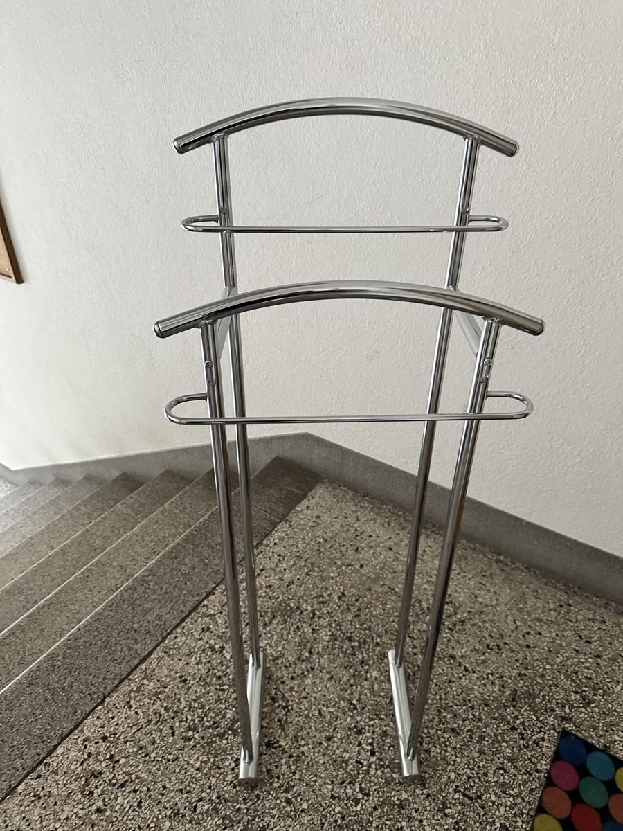 Sonstige Dekorationen & Accessoires: Clothes valet – Gebraucht aus Zürich von Azimut2 1
