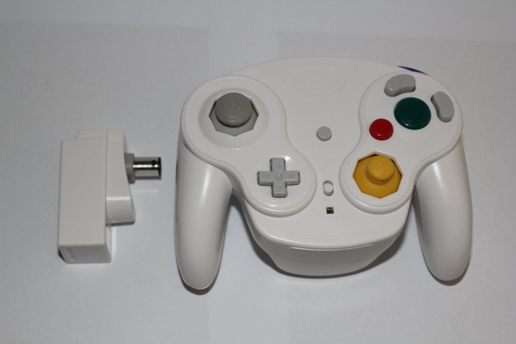 Controller: Manette Sans fil Gamecube – Nuovo e nell'imballaggio originale da Renens VD venduto da Accessoryworld
