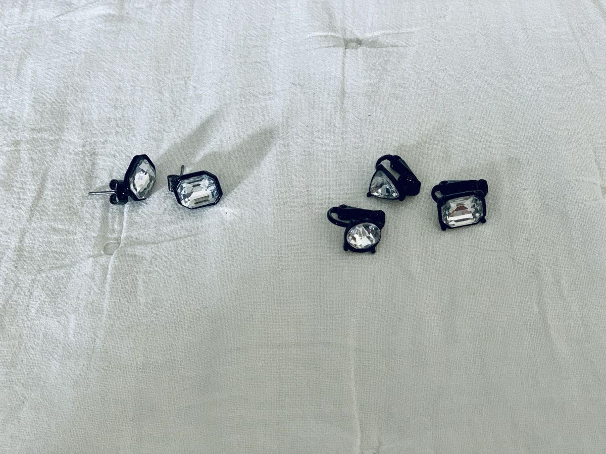 Sonstiger Schmuck: Ohrstecker und Clips – Neu (gemäss Beschreibung) aus Basel von AVLiving
