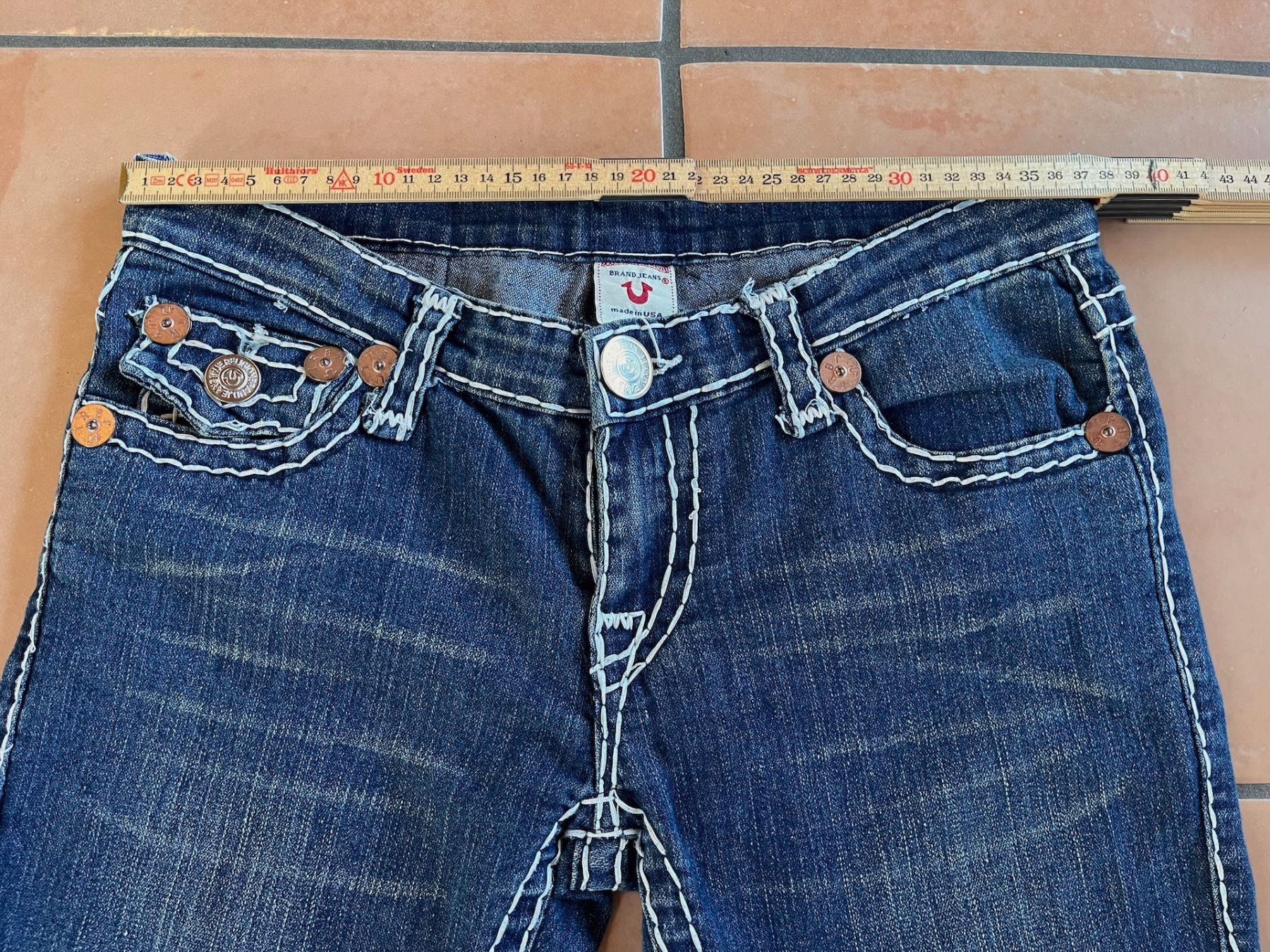 True Religion Jeans: Jeans True Religion Taille 30 – D'occasion à Eclépens par meegogeem 1