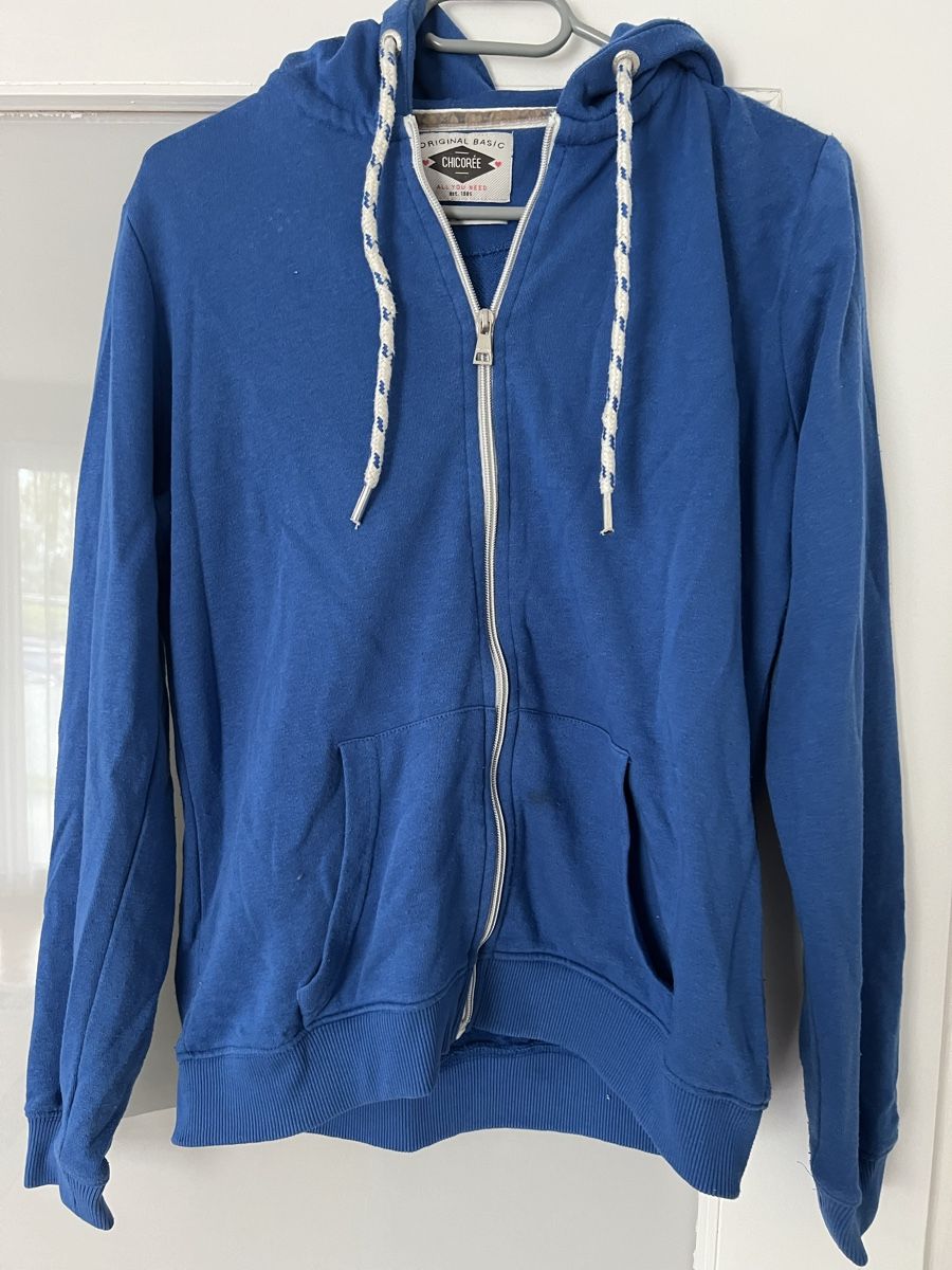 Giacche: Blauer Kapuzenpullover Grösse S.CHICORÉE – Usato da Siebnen venduto da toshi123 2