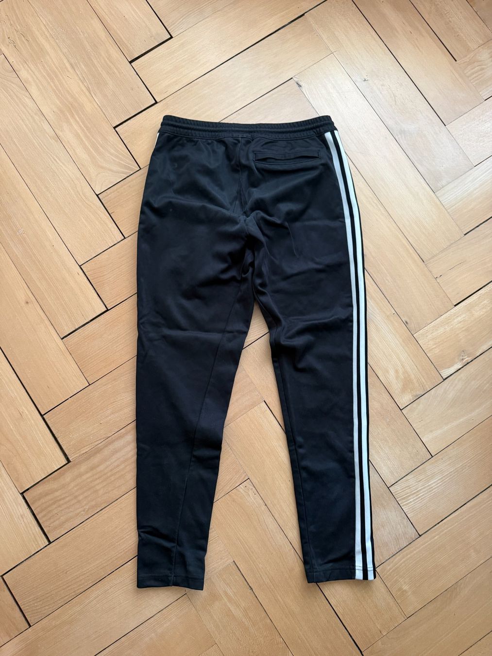 Adidas Pantalons: ADIDAS - Trainerhose schwarz S – D'occasion à Zürich par Diazaio 2