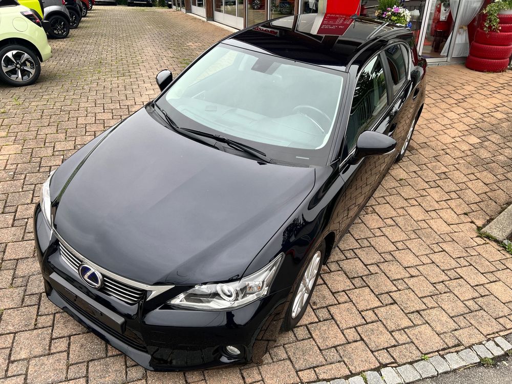 LEXUS CT 200h 1.8 comfort