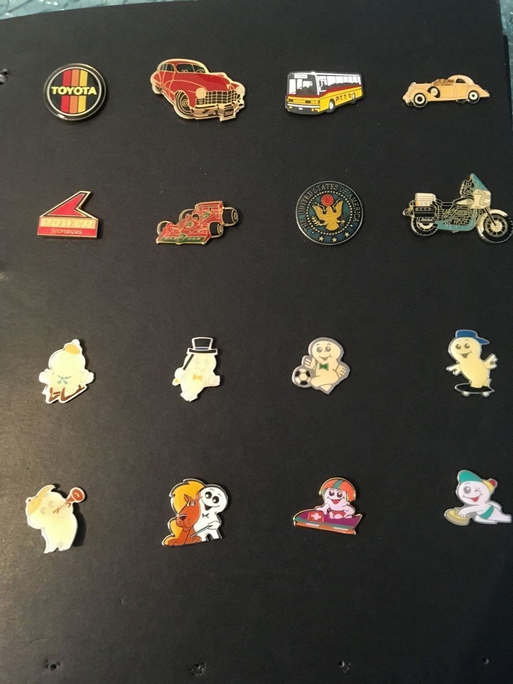Placchette & Badge: Pin Collection Ordner 83 alte Pins – Nuovo (secondo la descrizione) da Oftringen venduto da andrax 1