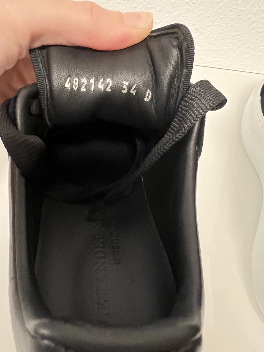 Scarpe per ragazzi: Vendesi scarpe bambina Alexander McQueen – Nuovo (secondo la descrizione) da Monte Carasso venduto da marzietta1 4