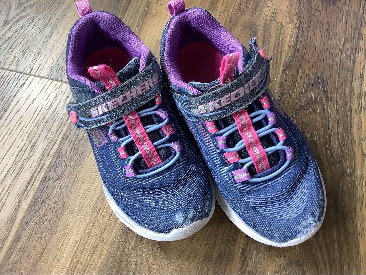 Scarpe per ragazze: Mädchen Schuhe Paket in der Grösse 29. – Usato da Walzenhausen venduto da Thomas0891 3