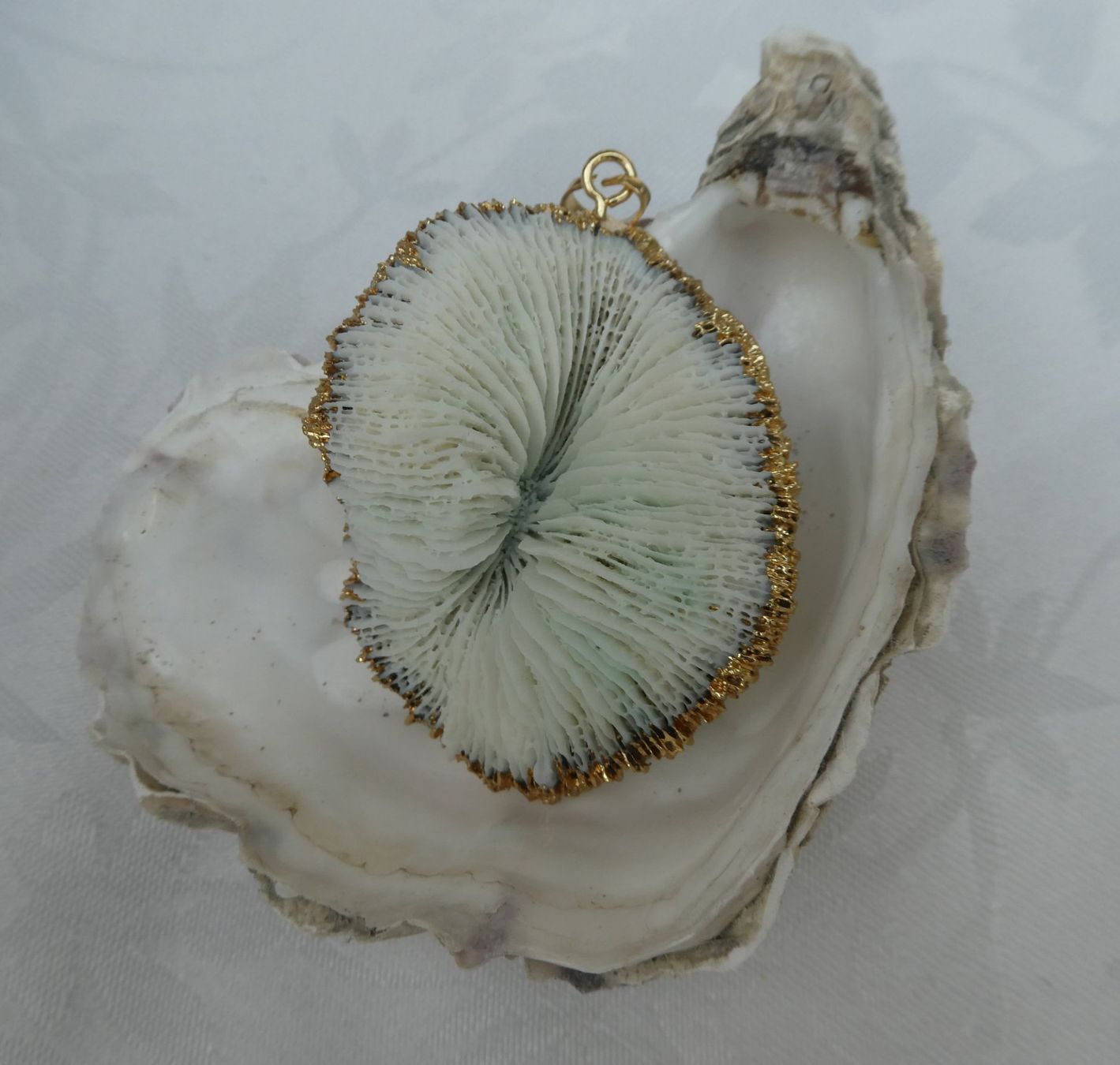 Ciondoli: Pendentif corail, neuf – Nuovo e nell'imballaggio originale da Troistorrents venduto da Marion70