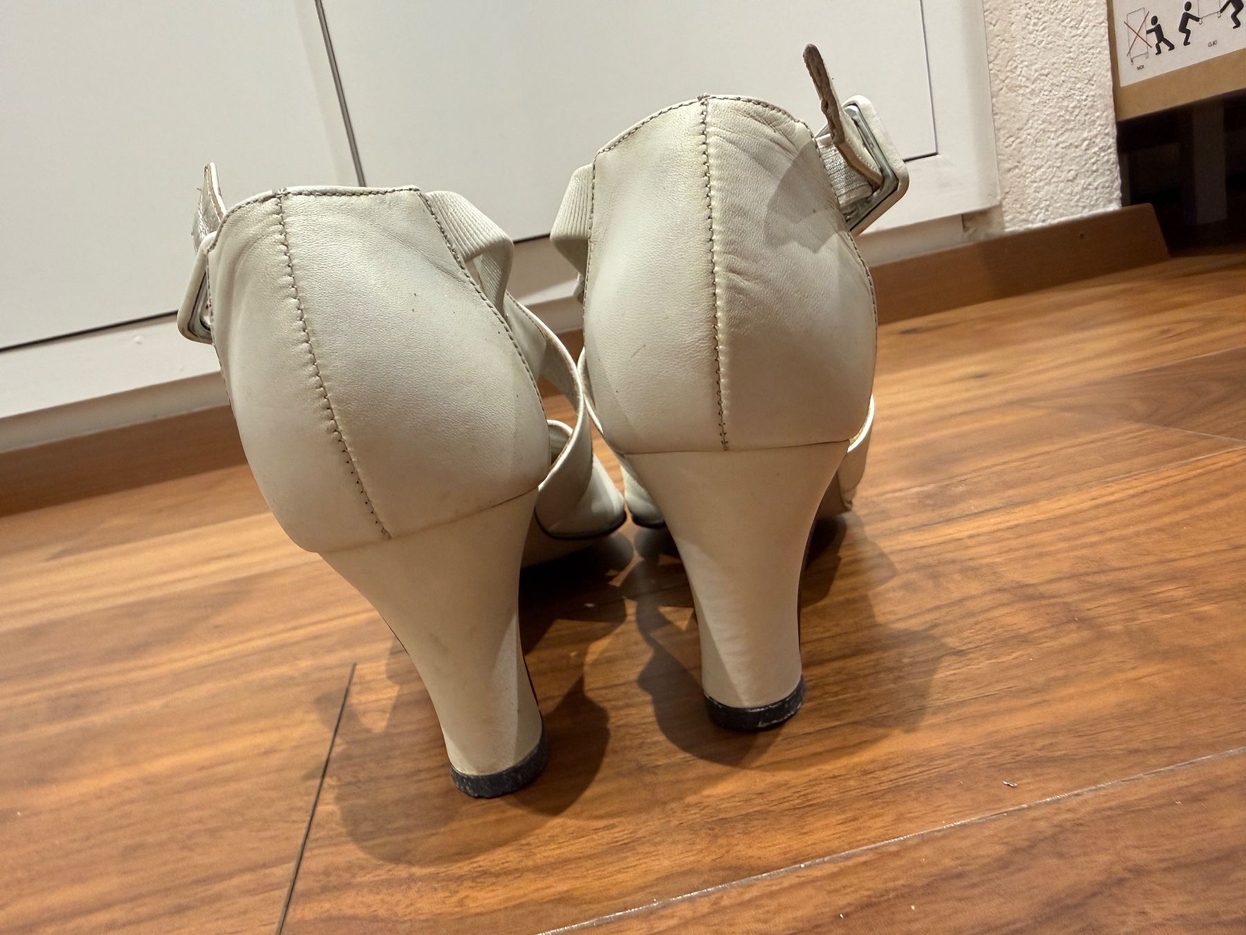 Scarpe da donna: Schuhe von Walter Kaefer Gr 38 – Usato da Egg b. Zürich venduto da Nathalie14 3
