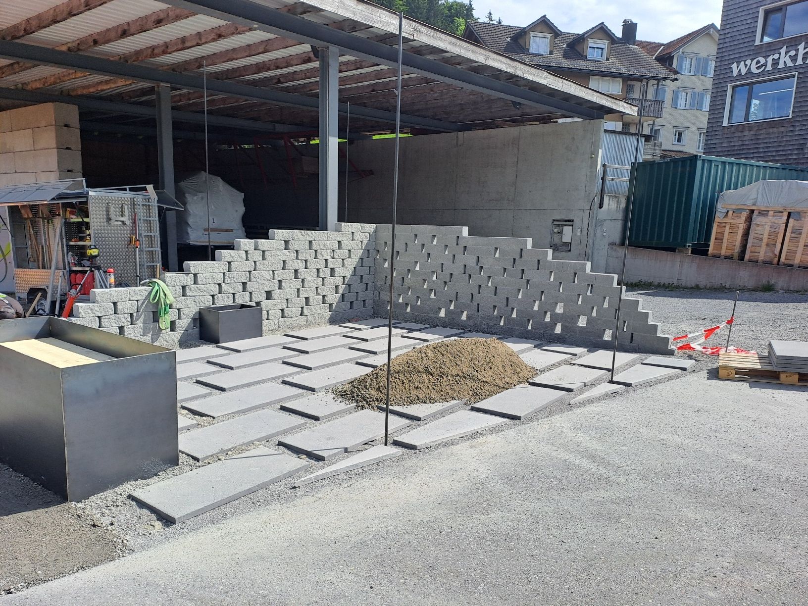Rivestimenti per pavimenti: Gartenplatten, Gehwegplatten – Nuovo (secondo la descrizione) da Haslen venduto da U.H.15