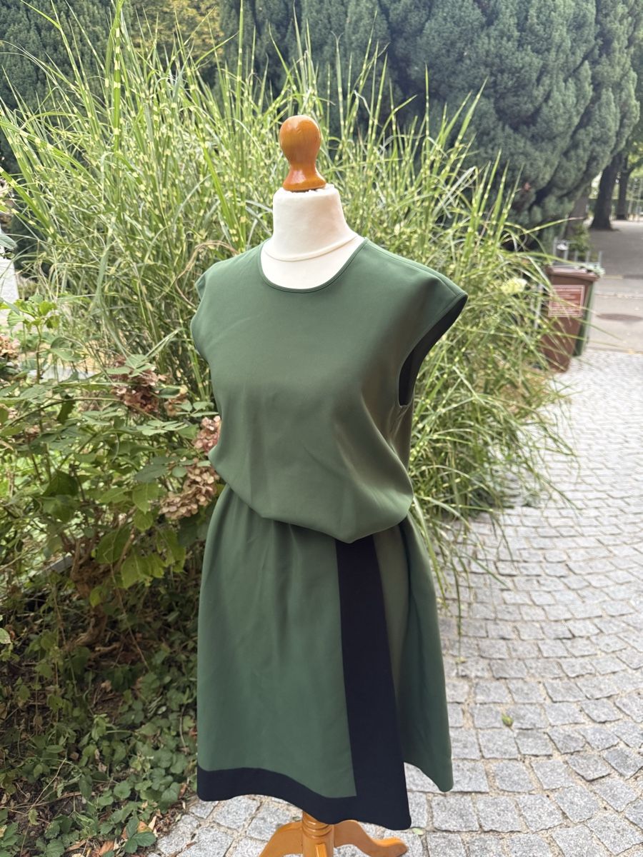 Kleider: Max Mara Studio Kleid – Gr.  – Gebraucht aus winterthur von insegnantevolante