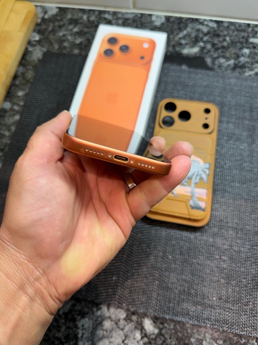 Apple Telefoni cellulari / Smartphones: iPhone 17 Pro 256 GB, Cosmic Orange – Nuovo (secondo la descrizione) da Zollikofen venduto da Eisy18 7