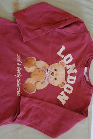 Süsses Mädchen Langarmshirt mit Teddy-Motiv, Grösse 104/110