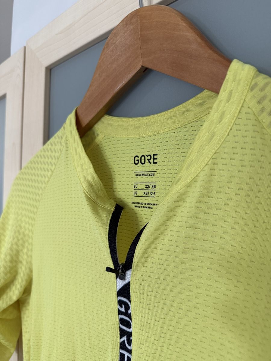 Canottiere & Pantaloni: GORE Radtrikot Gr. XS/36 – Usato da Pontresina venduto da Dolly14 1