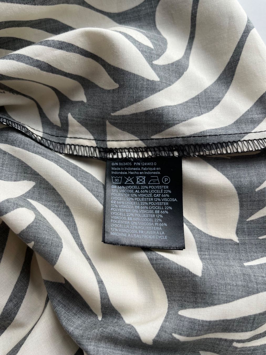 H&M Kleider: New summer dress/blouse H&M – Neu (gemäss Beschreibung) aus Chêne-Bougeries von Seetooyoo 3