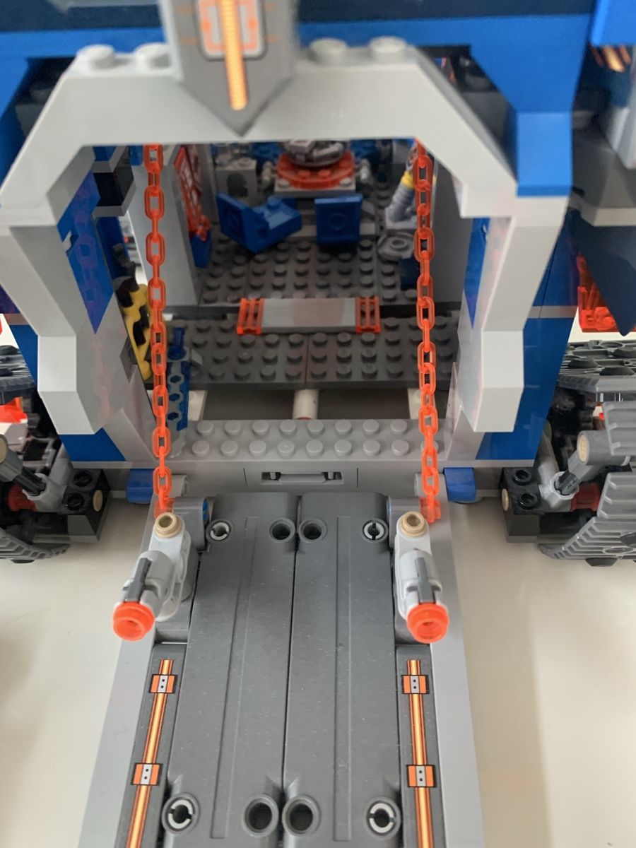 Lego Giocattoli: Lego Nexo Knights Fortrex70317 – Usato da Killwangen venduto da Zermatt5 4