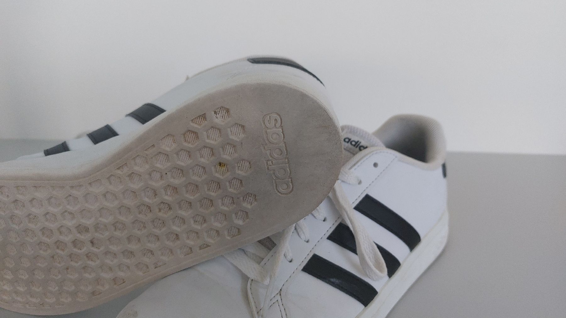 Adidas Herrenschuhe: Adidas Sneaker – Gebraucht aus Mümliswil von BaderB 1