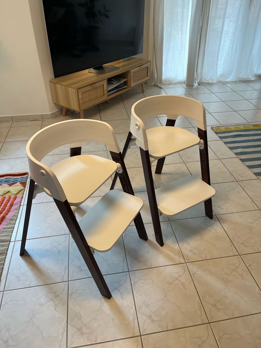 Stokke Seggioloni: 2 Stokke Hochstühle – Usato da Ebikon venduto da Noe.Who
