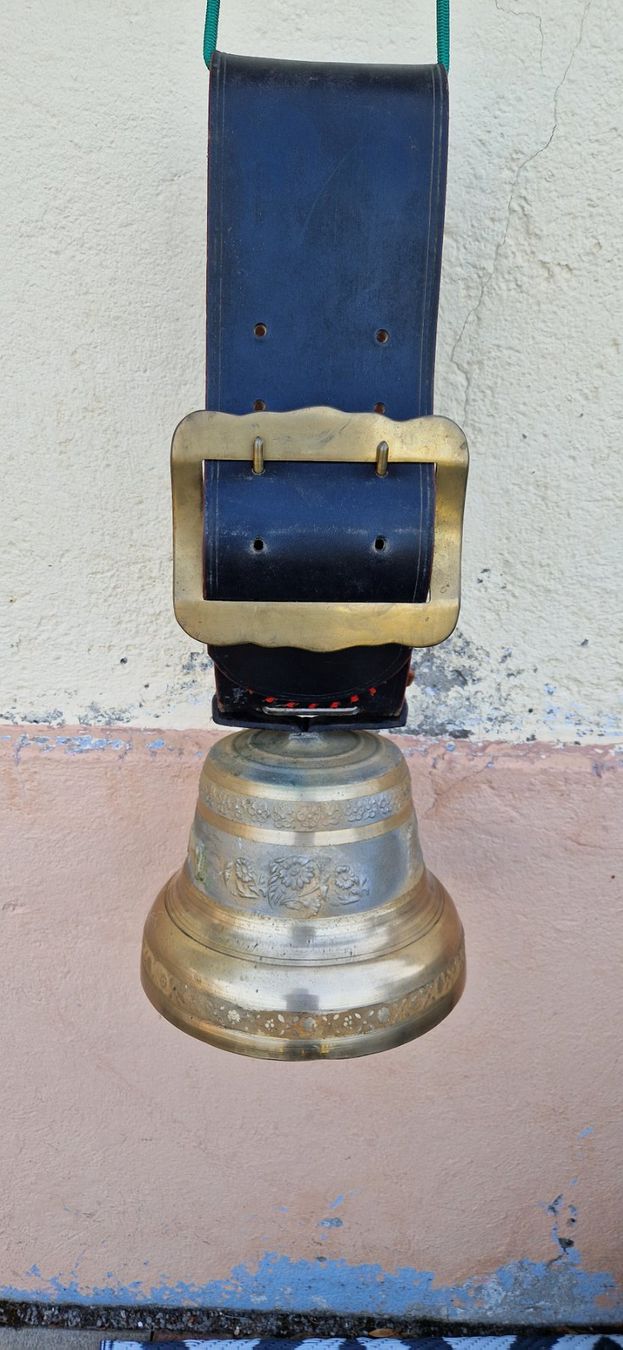 Cloches & sonnailles: Glocke – D'occasion à Fischenthal par sackblitz