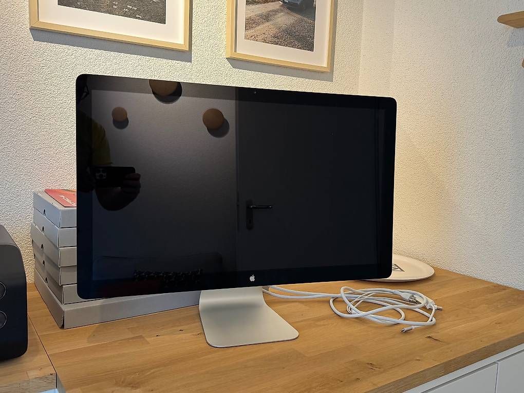 Monitore: Apple Cinema Display 27" LED  Excellent état – Gebraucht aus INS von Jfrobs23 1