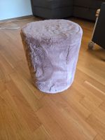 (Deko-) Hocker mit Kunsfellbezug